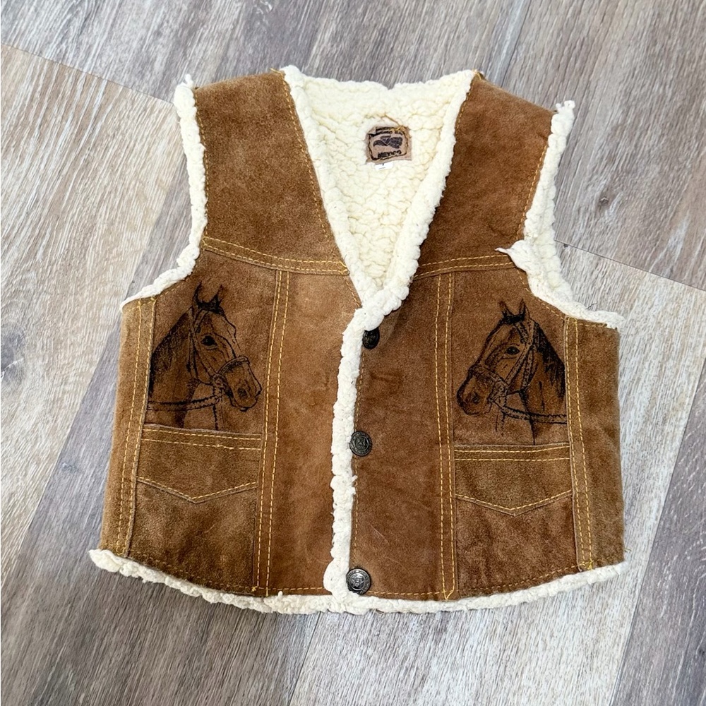 Kids Brown Sherpa-Lined Western Vest with Horse Design Size 4 Hecho en Mexico